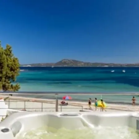 Seafront Bliss Apartamento *